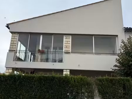 bel appartement p4 secteur calme