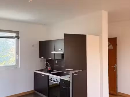 t3 avec cuisine équipée