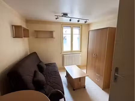 studio en rez  villers le lac