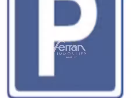 parking/box lorgues