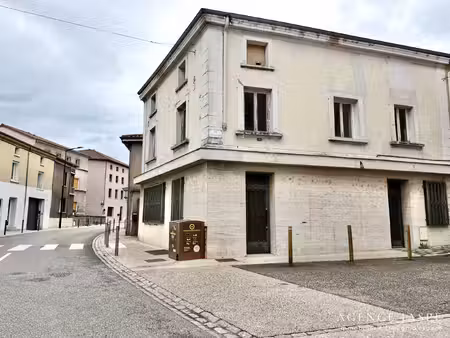 immeuble à vendre sury-le-comtal