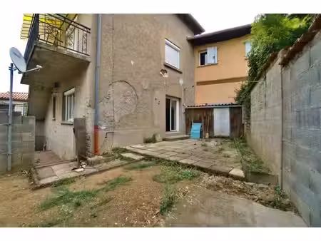 quincieux- appartement t3 - rez-de-jardin