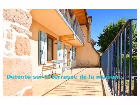 maison de 130 m2 avec terrain de 1331 m2 à essertenne (71)