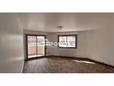 t3 75 m² avec balcon  loggia  cave et parking sécurisé – draguignan