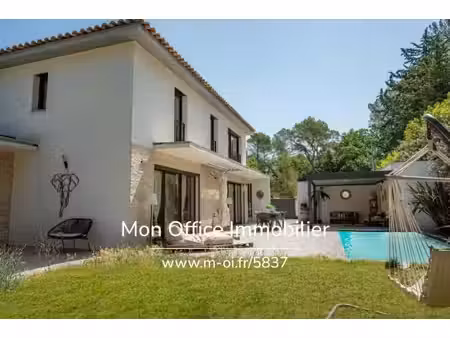référence : 6930-aus - maison contemporaine 4 chambres - piscine - le tholonet