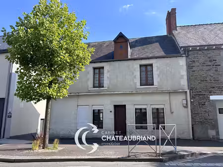 a louer - plein centre - pleine fougeres - maison - 106.60 m² - 3 chambres - 1 bureau