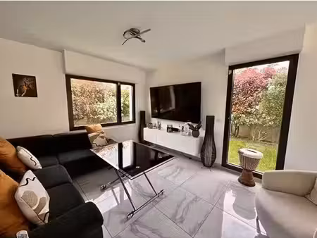 vente maison 5 pièces 88 m² la queue-en-brie (94510)