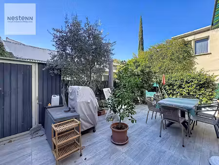 appartement t2 en rez-de-chaussée avec extérieur