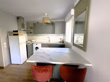 coup de coeur à orléans : appartement type 2  balcon et statio