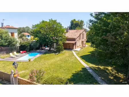 maison exceptionnelle de 200 m² à un pas de toulouse