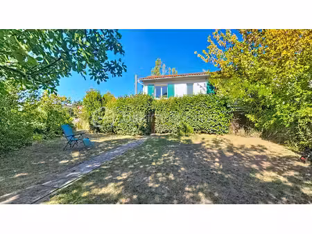 maison contemporaine de 92 m² à carbon-blanc