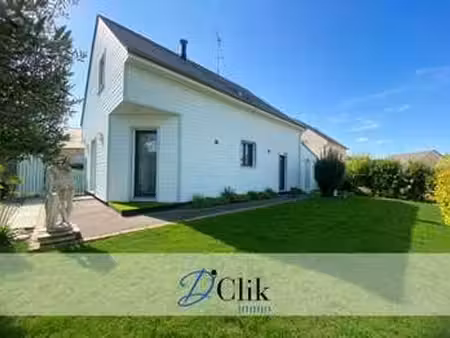 vente maison à changé (53810) : à vendre / 106m² changé