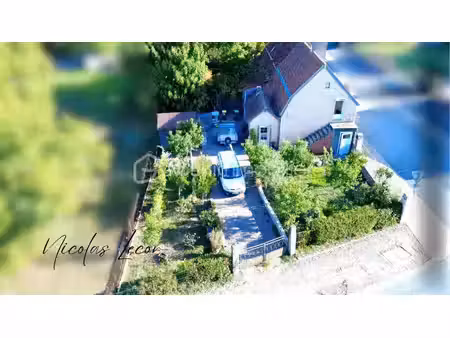 maison de 70 m² à nerondes