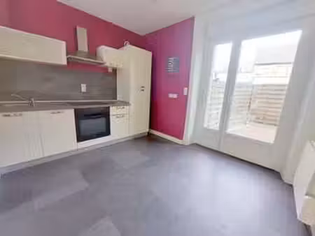 vente immeuble à guichen (35580) : à vendre / 88m² guichen