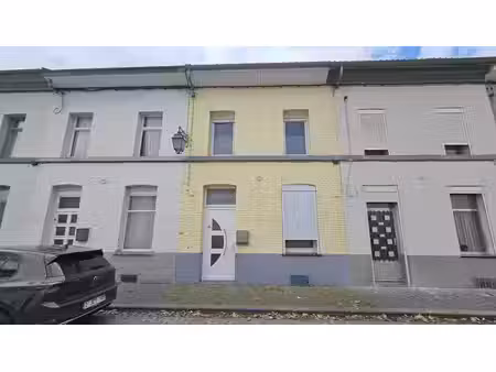 maison à rafraichir + jardin