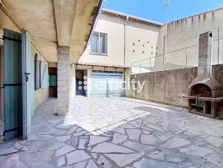 maison 6 pièces - 140 m²