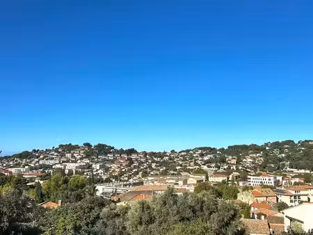 maison 7 pièces - 168 m²