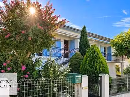 vente maison à villeneuve-sur-lot (47300) : à vendre / 125m² villeneuve-sur-lot