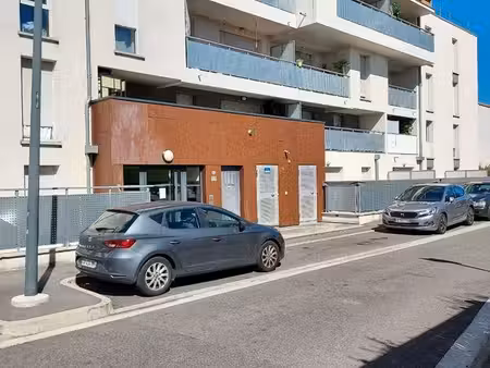 location t2 meuble