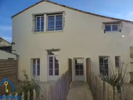 location appartement 2 pièces à chantonnay (85110) : à louer 2 pièces / 32m² chantonnay