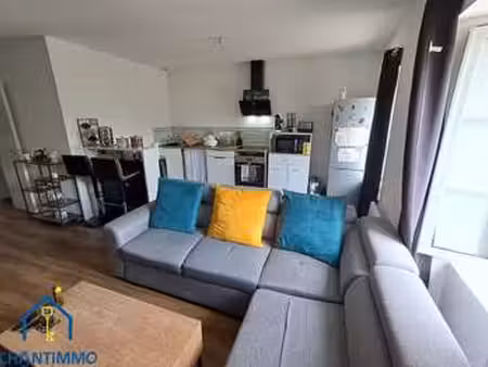 location appartement 3 pièces à chantonnay (85110) : à louer 3 pièces / 67m² chantonnay