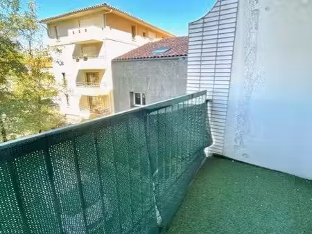 appartement 1 pièce 14 m²