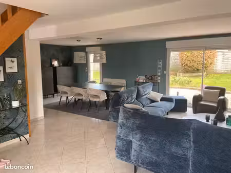 à louer maison 5 chambres la suze sur sarthe