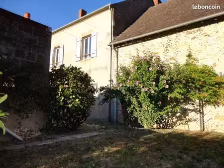loue à baugy