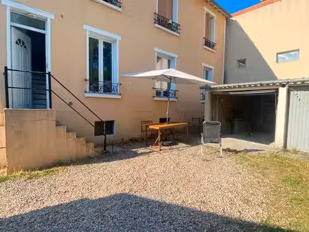 location box fermé  surveillé et électrifié – 125 /mois – résidence calme