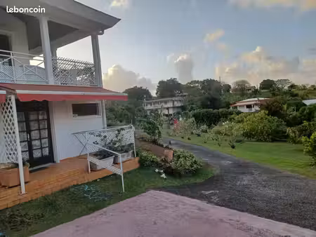 location f2 meublé  bas de villa