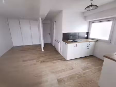 appartement à louer 1 pièce rosporden centre (29)