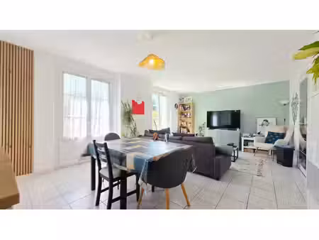 bourges appartement 68m² 3 pieces balcon garage jardin