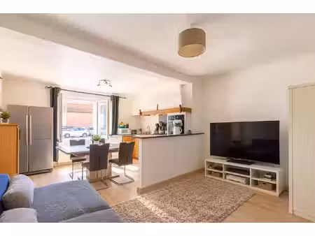 appartement 3 pièces bruguieres 56m2