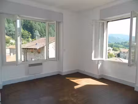 agréable appartement lumineux de 63 m² env. avec vue.