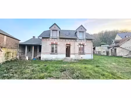 maison de 140m2 avec 4 chambres  garage avec grenier  dépendance de 50m2 sur 2715m2 de ter