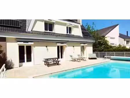 gueux maison 9 pièce(s) 189m2 piscine