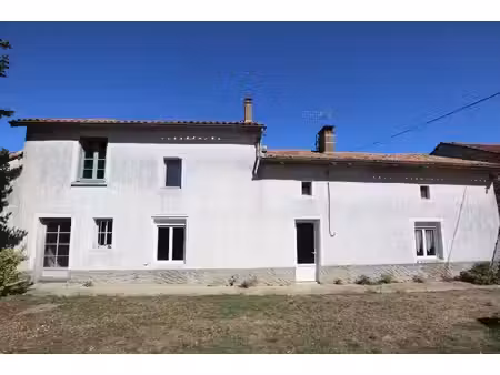 maison 2 chambres à rénover sur terrain de 988m2