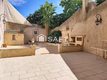 loupian – maison vigneronne 255 m² – cour  patio 110 m² – garage – 2 logements possibles
