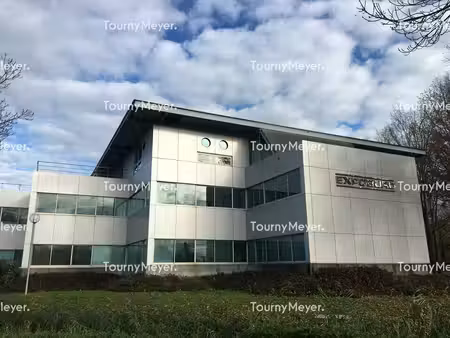 location bureaux bordeaux 33300 124m²