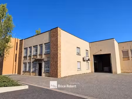 location local d’activités 595m²