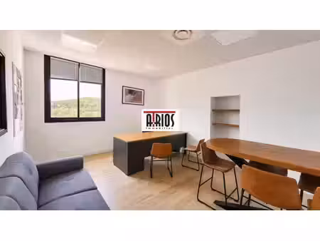 vente bureaux six fours les plages 83140 163m²