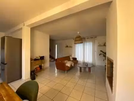 location maison à guipavas (29490) : à louer / 104m² guipavas