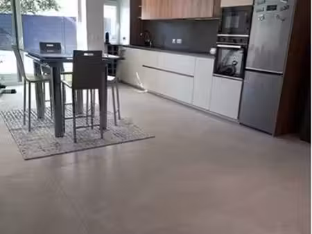 appartement de standing de 75 m2 + jardin de 51 m2 centre ville saint paul les dax