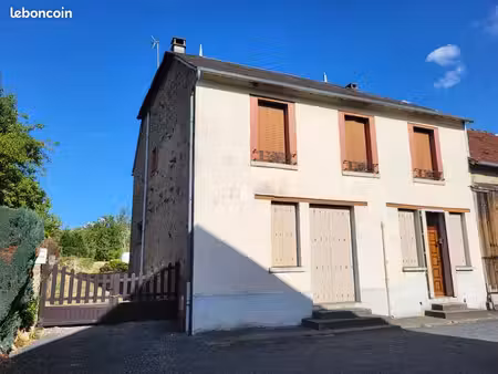 maison 7 pièces 150 m²