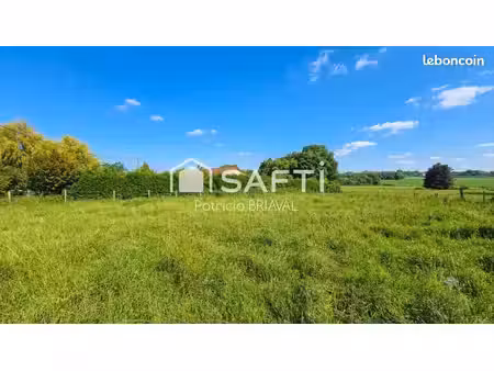 terrain 1224 m² servins