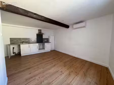 maison de village rénovée 2 pièces 54m²