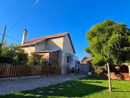 charmante maison en pierre