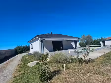 ? à louer – maison 111 m² avec piscine et grand terrain à labarthe-de-rivière