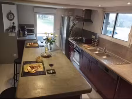 appartement meublé 60 m² avec terrain – 650 charges comprises