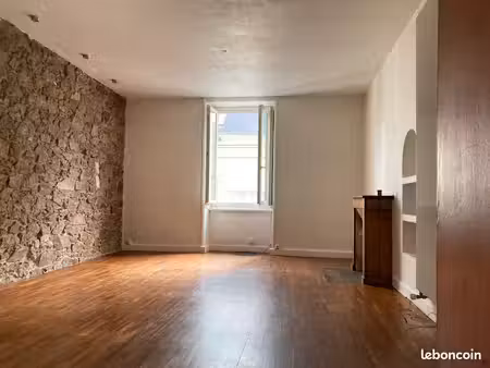 appartement t3 canclaux nantes 990 euros hors charges